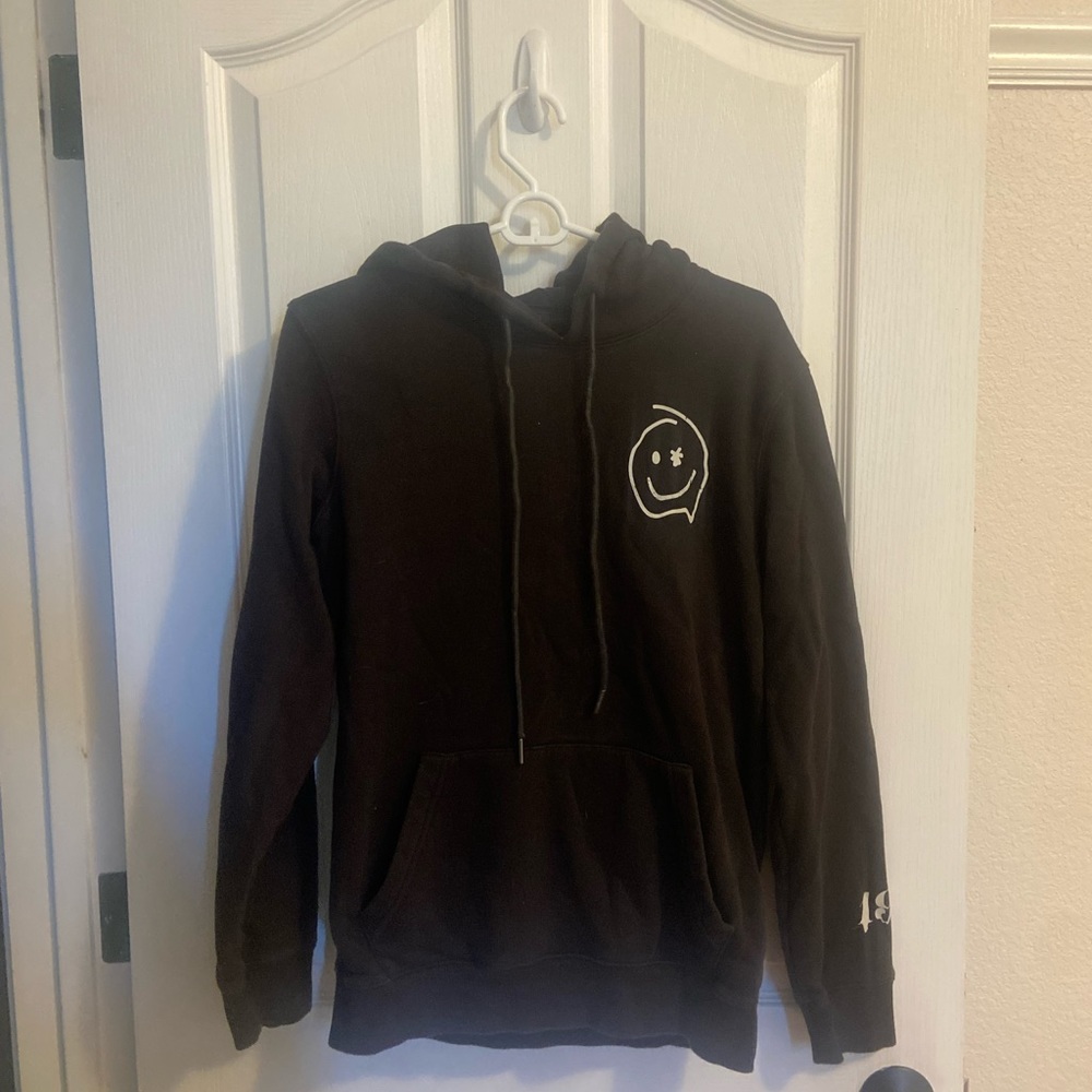 Dutch Bros sweat shirt
